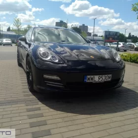 Porsche Panamera 4S 4.8